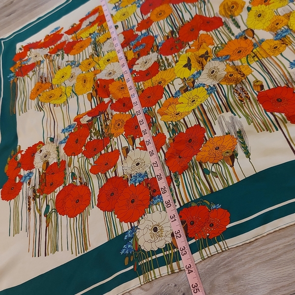 Fiorio Italy Vintage Green Trim Floral Design Silk Scarf - Picture 5 of 7